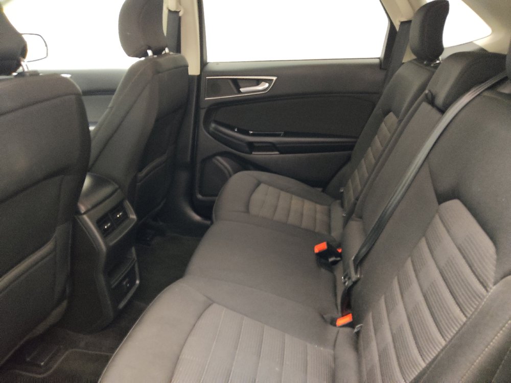 Used 2017 Ford Edge SEL AWD/4WD image 18