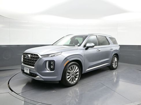 Used 2020 Hyundai Palisade Limited image 1