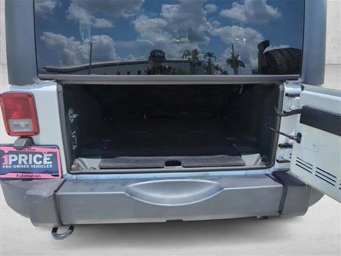 Used 2018 Jeep Wrangler Unlimited Sport S image 6