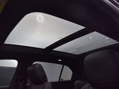 Used 2020 Cadillac XT4 Sport AWD/4WD image 28