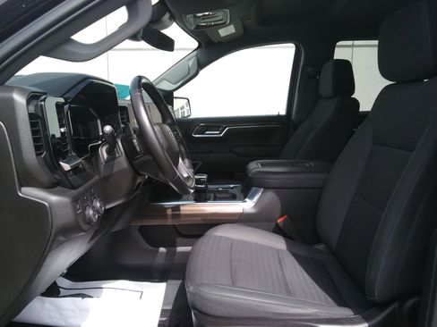 Used 2022 Chevrolet Silverado 1500 RST w/ Protection Package AWD/4WD image 12