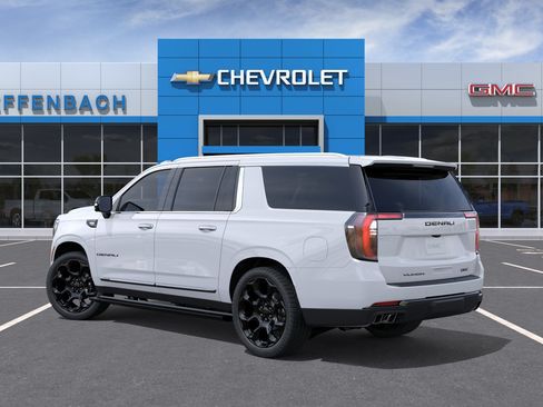 New 2026 GMC Yukon XL Denali Ultimate AWD/4WD image 3