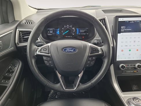 Used 2024 Ford Edge SEL image 12