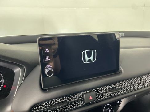 New 2027 Honda HR-V Sport image 5