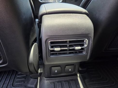 Used 2025 Lincoln Corsair FWD w/ Equipment Group 101A image 15