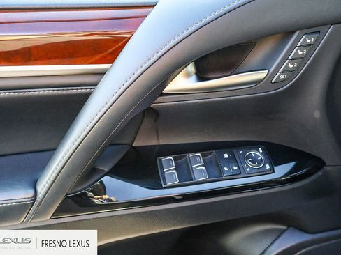 Used 2019 Lexus LX 570 4WD w/ Luxury Package image 24