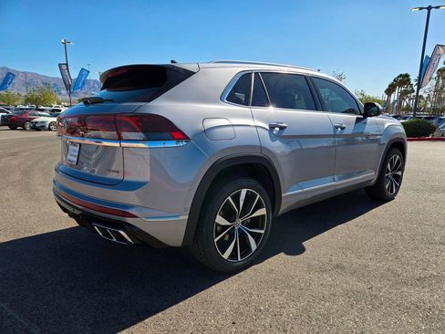 New 2026 Volkswagen Atlas Cross Sport SEL Premium R-Line AWD/4WD image 4