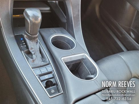 Used 2019 Toyota Avalon XSE image 14