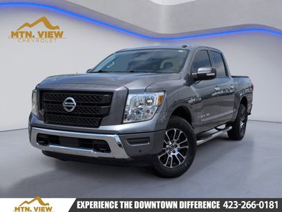 Used 2020 Nissan Titan SV w/ SV Convenience Package
