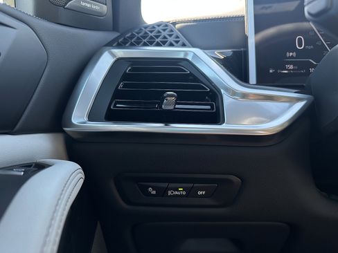 New 2026 BMW X5 sDrive40i w/ M Sport Package image 52