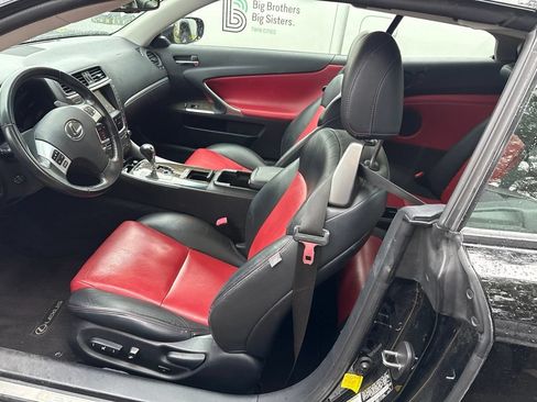 Used 2011 Lexus IS 350C w/ F-Sport Special Edition Pkg RWD image 5