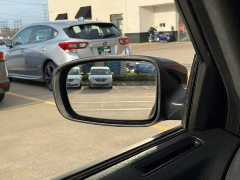 Used 2020 Dodge Charger SXT w/ Blacktop Package image 40