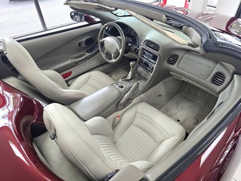 Used 2003 Chevrolet Corvette Convertible w/ Preferred Equipment Group1 RWD image 8