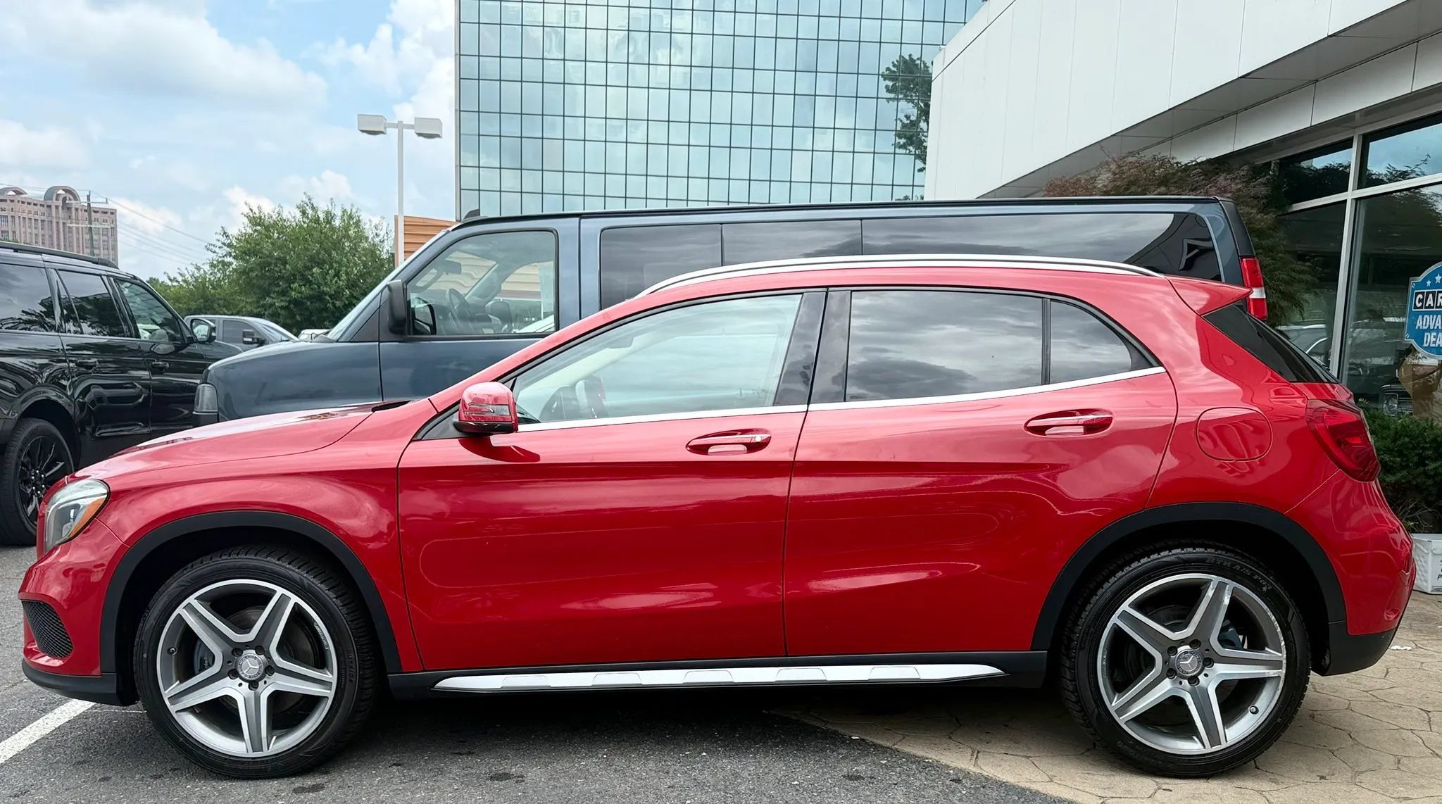 Used 2016 Mercedes-Benz GLA 250 4MATIC image 4