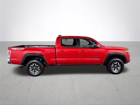 Used 2023 Toyota Tacoma TRD Off-Road w/ Black Out Package (TMS) image 5