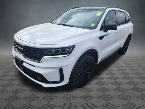Used 2022 Kia Sorento SX image 3