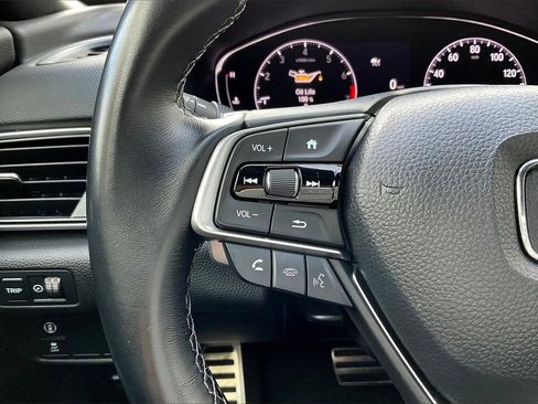 Used 2022 Honda Accord Sport image 10