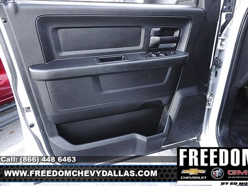 Used 2018 RAM 5500 Tradesman image 28