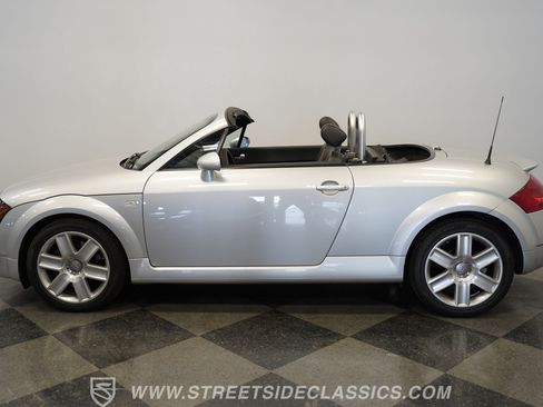 Used 2003 Audi TT 1.8T FWD image 2
