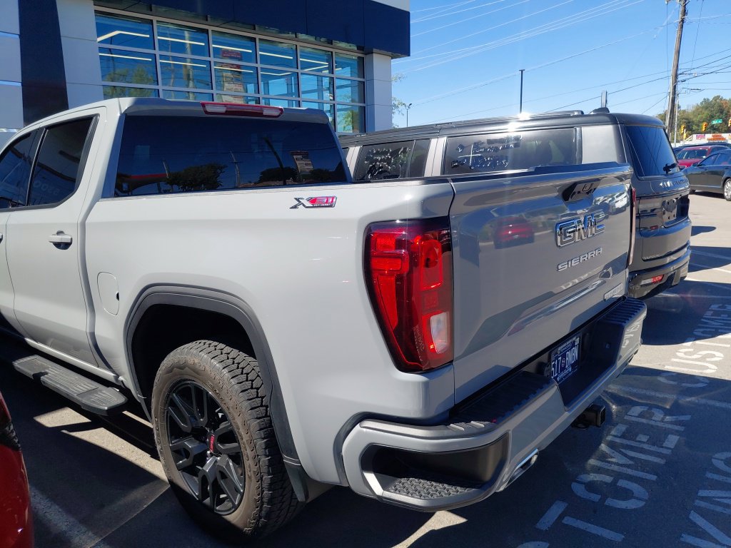 Used 2024 GMC Sierra 1500 Elevation w/ LPO, Elevation Black Package AWD/4WD image 6
