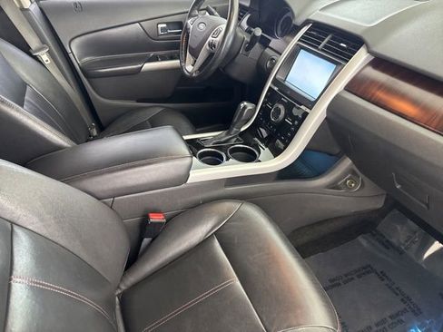 Used 2012 Ford Edge Limited FWD image 25