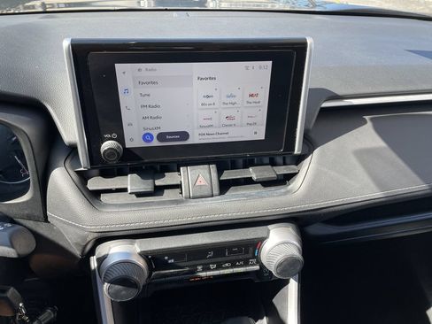 Certified 2024 Toyota RAV4 LE AWD/4WD image 18