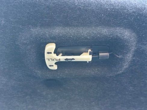 Certified 2023 Nissan Sentra SR w/ Midnight Edition Package image 19