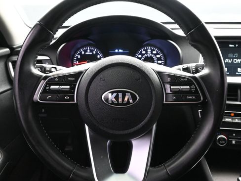Used 2019 Kia Optima S image 13