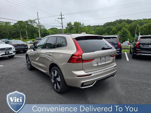 Certified 2025 Volvo XC60 T8 Plus w/ Protection Package Premier AWD/4WD image 6