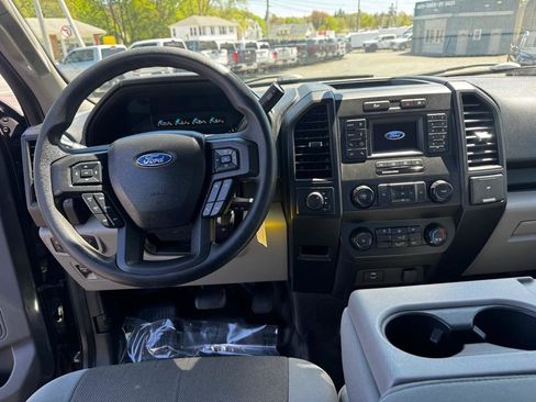 Used 2019 Ford F150 XL w/ Equipment Group 101A Mid AWD/4WD image 16