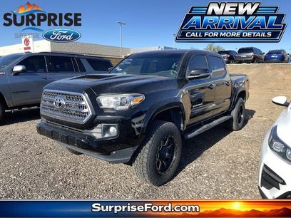 Used 2017 Toyota Tacoma TRD Sport w/ Tow Package (A/T)