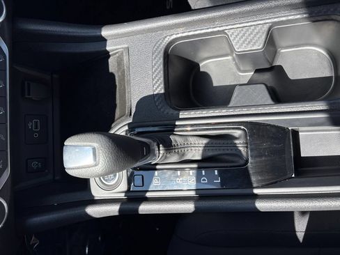 Used 2025 Nissan Sentra S FWD image 18