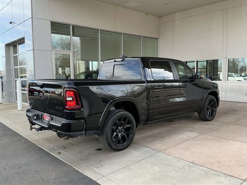 Used 2025 RAM 1500 Laramie w/ Night Edition image 22