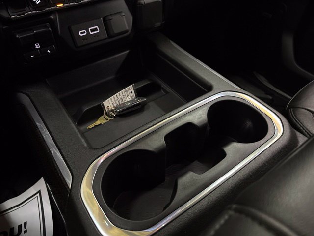 Used 2019 Chevrolet Silverado 1500 LT Trail Boss AWD/4WD image 58
