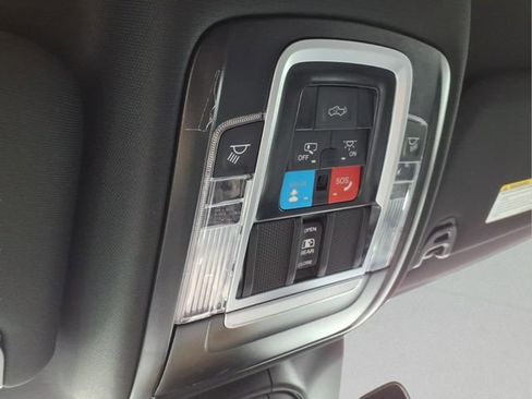 New 2026 RAM 2500 Laramie w/ Night Edition AWD/4WD image 22