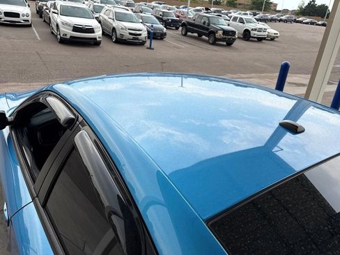 Used 2018 Dodge Charger SXT w/ Blacktop Package RWD image 12