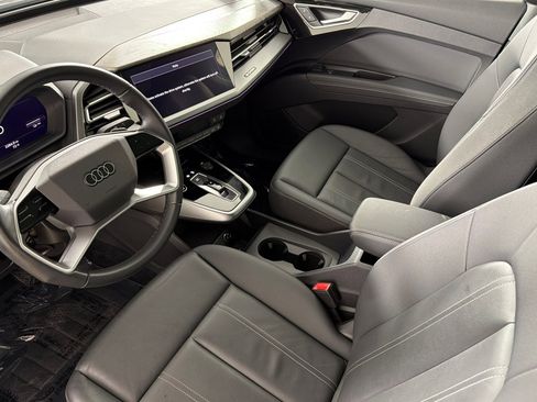 Used 2024 Audi Q4 e-tron Premium Plus w/ Premium Plus AWD/4WD image 9