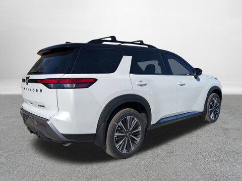 New 2026 Nissan Pathfinder Platinum w/ Cargo Package FWD image 3
