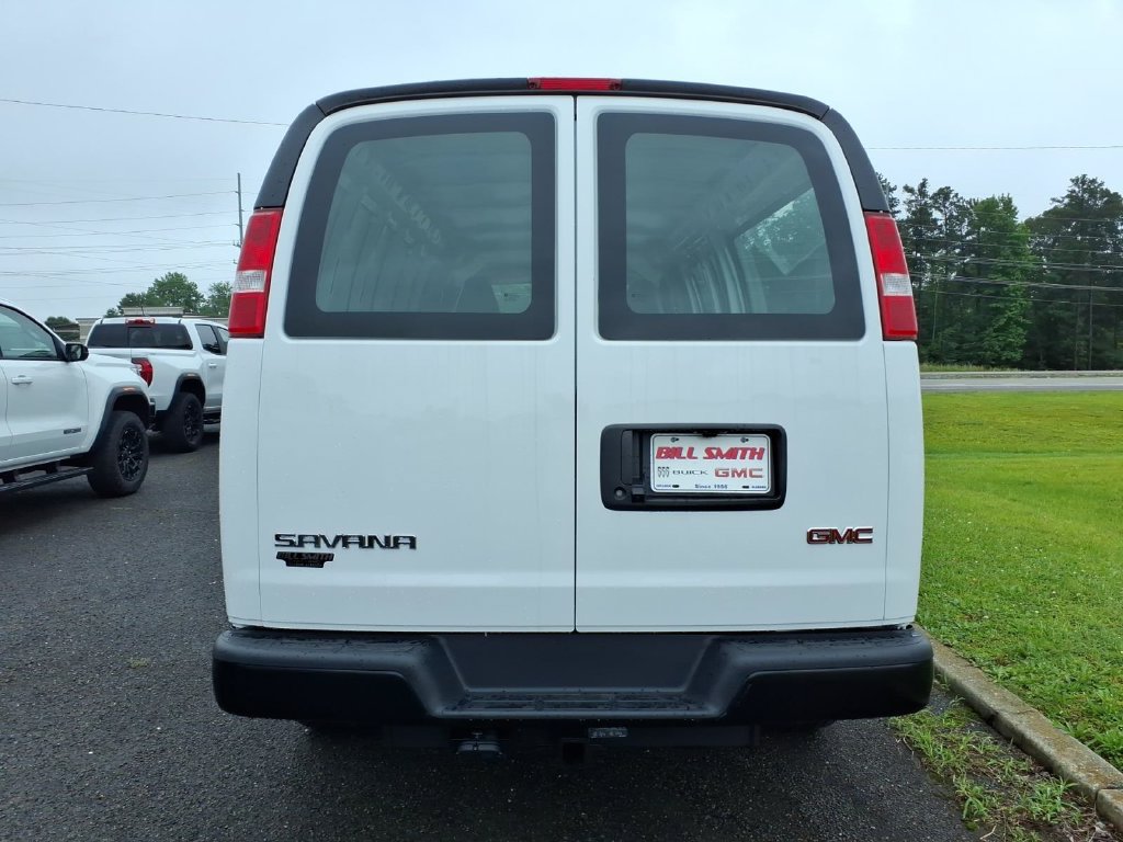 New 2026 GMC Savana 2500 Extended w/ Driver Convenience Package RWD image 6