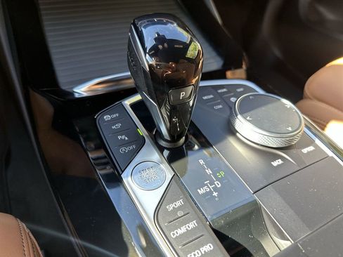 Used 2024 BMW X3 xDrive30i w/ Premium Package image 41