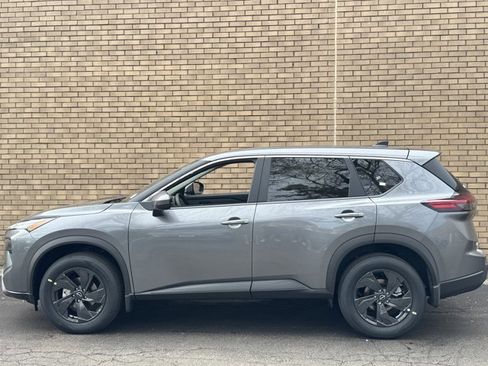 New 2026 Nissan Rogue SV w/ Cold Weather Package AWD/4WD image 20