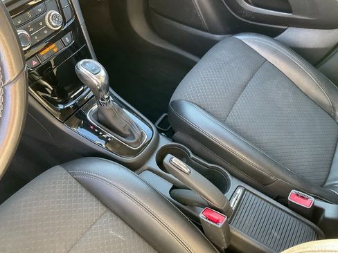 Used 2019 Buick Encore Preferred image 14