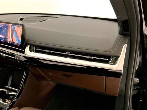 Certified 2025 BMW X1 xDrive28i w/ Convenience Package image 23