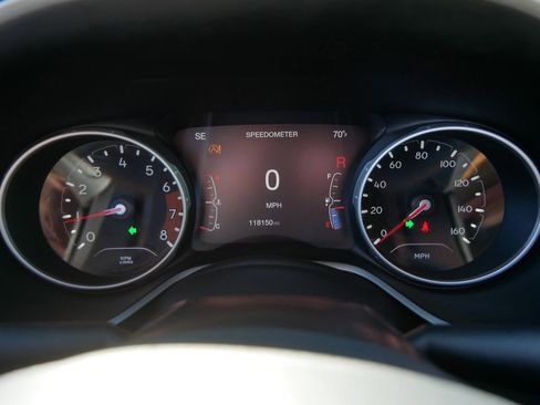 Used 2017 Jeep Compass Latitude w/ Popular Equipment Group image 29