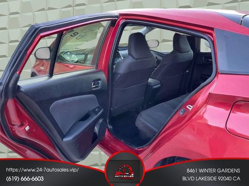 Used 2017 Toyota Prius Two image 18