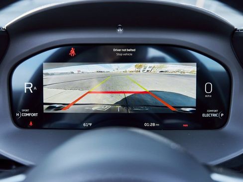 Used 2025 McLaren Artura Spider RWD image 77