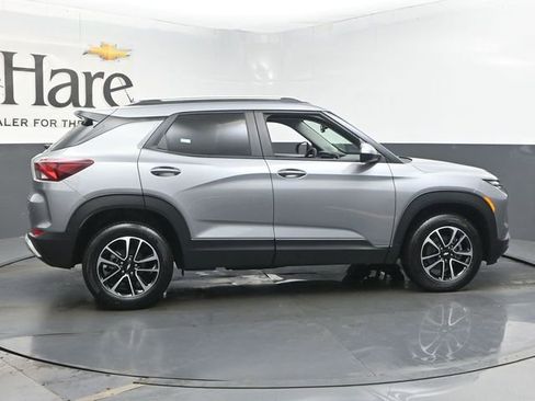 New 2026 Chevrolet TrailBlazer LT w/ Convenience Package AWD/4WD image 15