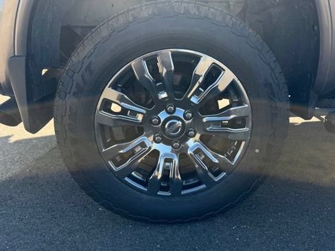 Used 2016 Nissan Titan Platinum Reserve AWD/4WD image 29