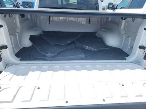 Used 2022 RAM 1500 Big Horn AWD/4WD image 6