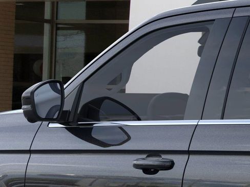 New 2025 Ford Expedition Max Active image 22